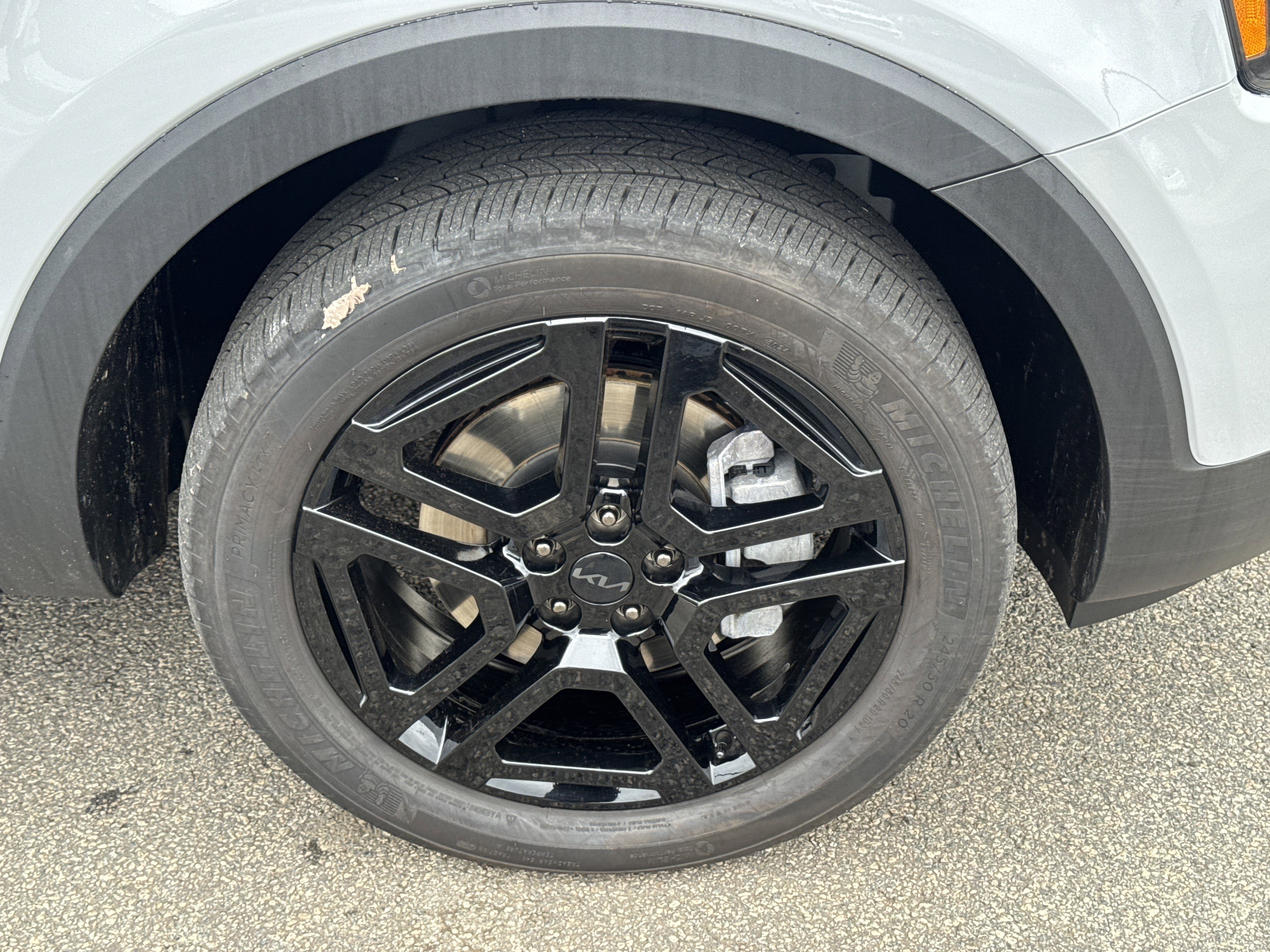 Certified 2025 Kia Telluride SX Prestige X-Line image 12