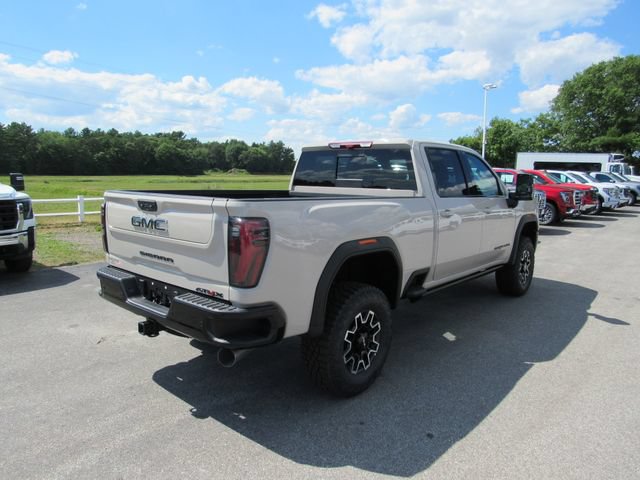 Certified 2026 GMC Sierra 2500 AT4X w/ LPO, Black Badging Package AWD/4WD image 8