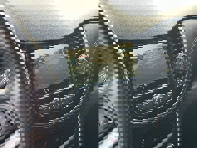 Used 2019 Chevrolet Trax LT w/ LT Convenience Package image 9