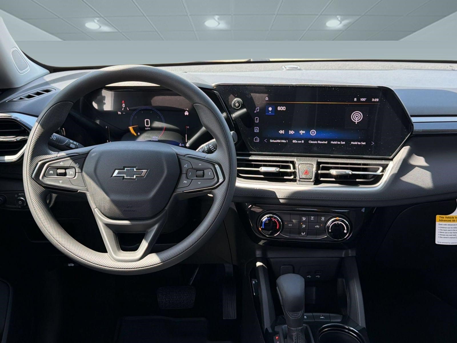 New 2026 Chevrolet TrailBlazer LT w/ Midnight Edition FWD image 28