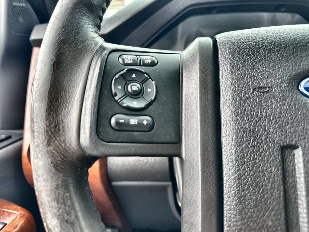 Used 2015 Ford F250 King Ranch w/ FX4 Off-Road Package AWD/4WD image 31