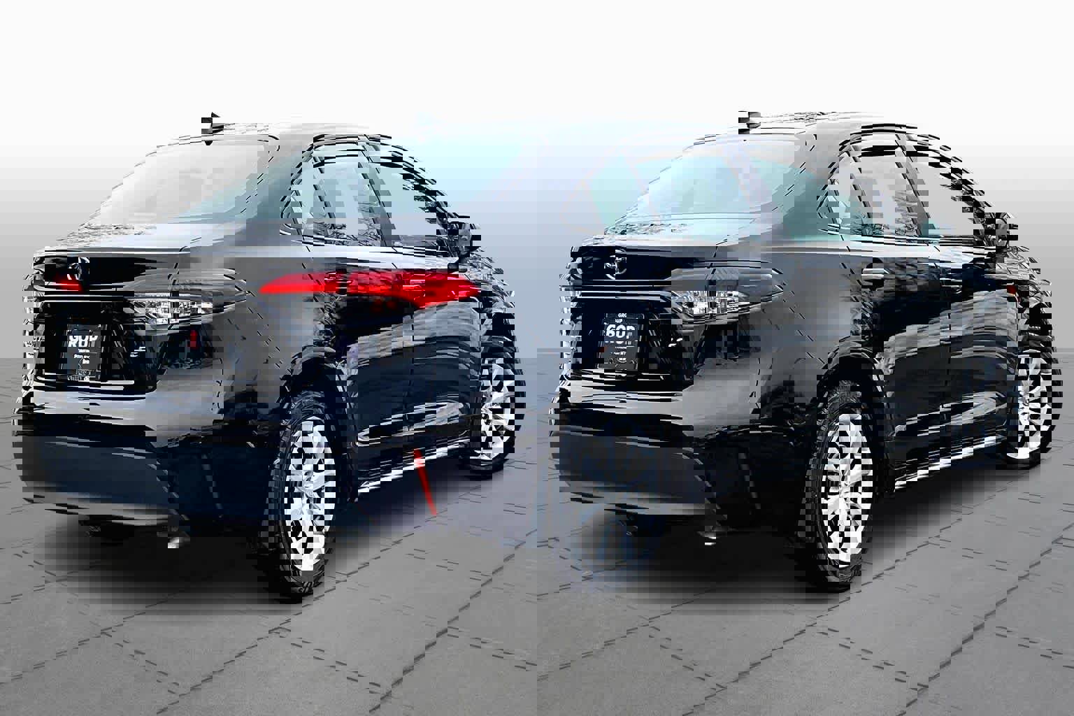 Used 2024 Toyota Corolla LE image 13