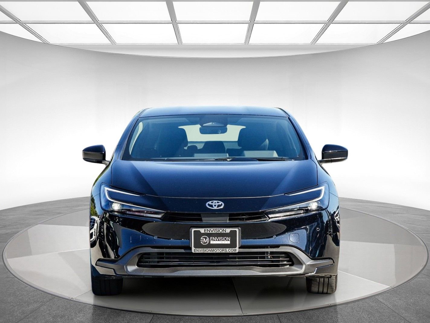 Used 2026 Toyota Prius LE FWD image 6