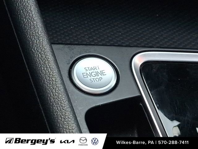 Used 2020 Volkswagen Jetta SE image 25