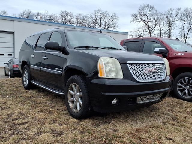 Used 2008 GMC Yukon XL Denali image 3