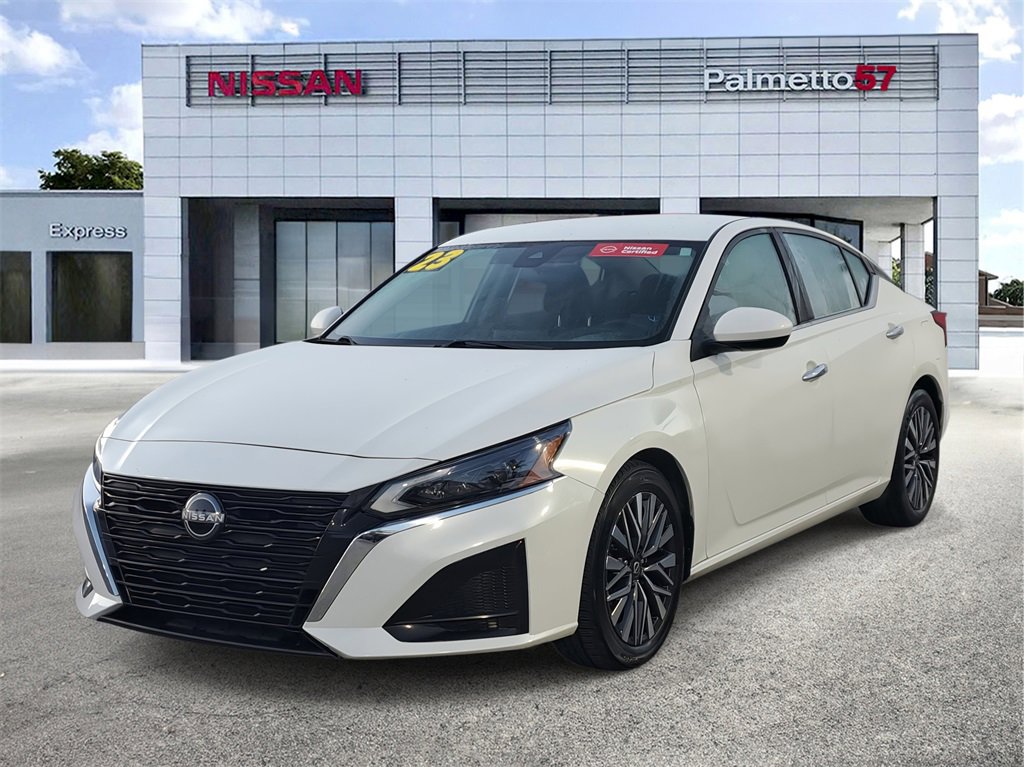 Certified 2023 Nissan Altima 2.5 SV image 3