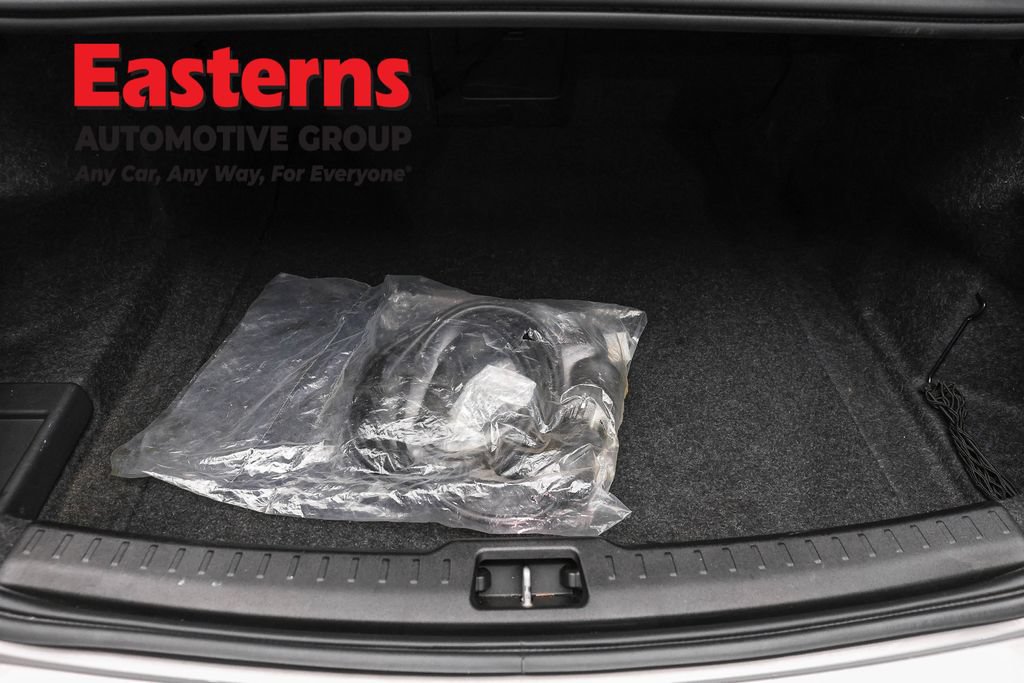 Used 2023 Volvo S60 T8 Plus AWD/4WD image 10