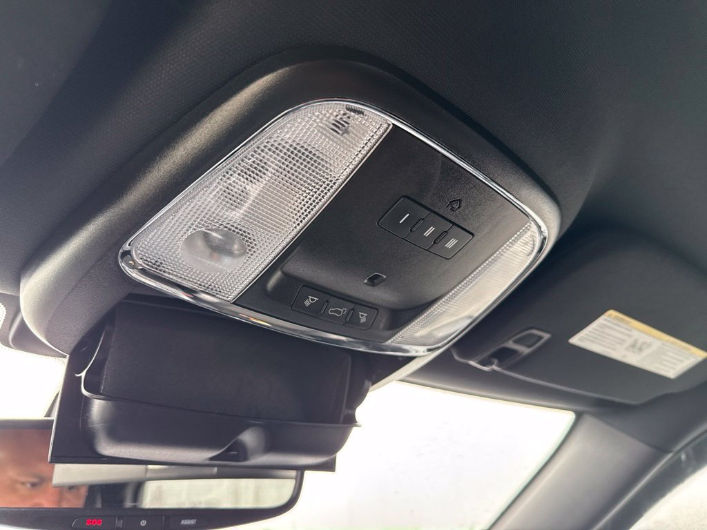 Used 2021 Jeep Grand Cherokee Altitude AWD/4WD image 19