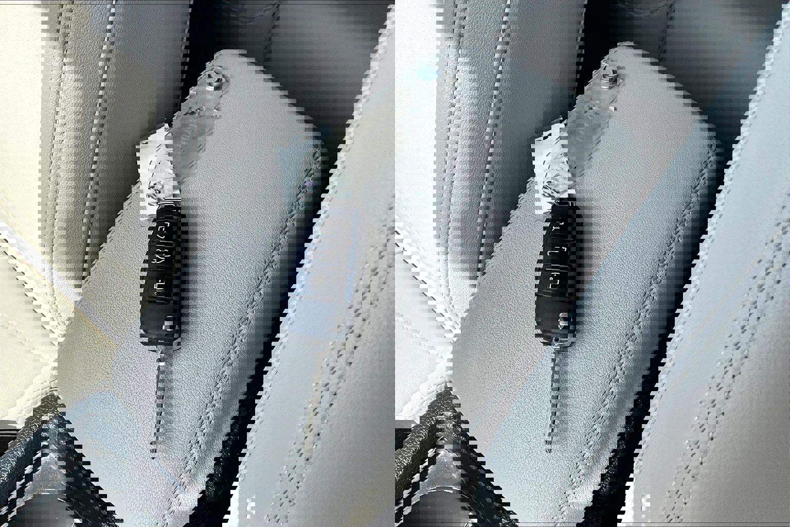 Used 2024 Audi Q3 2.0T Premium image 34