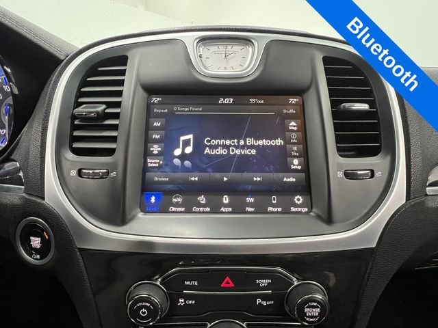 Used 2023 Chrysler 300 Touring L w/ Comfort Group image 20