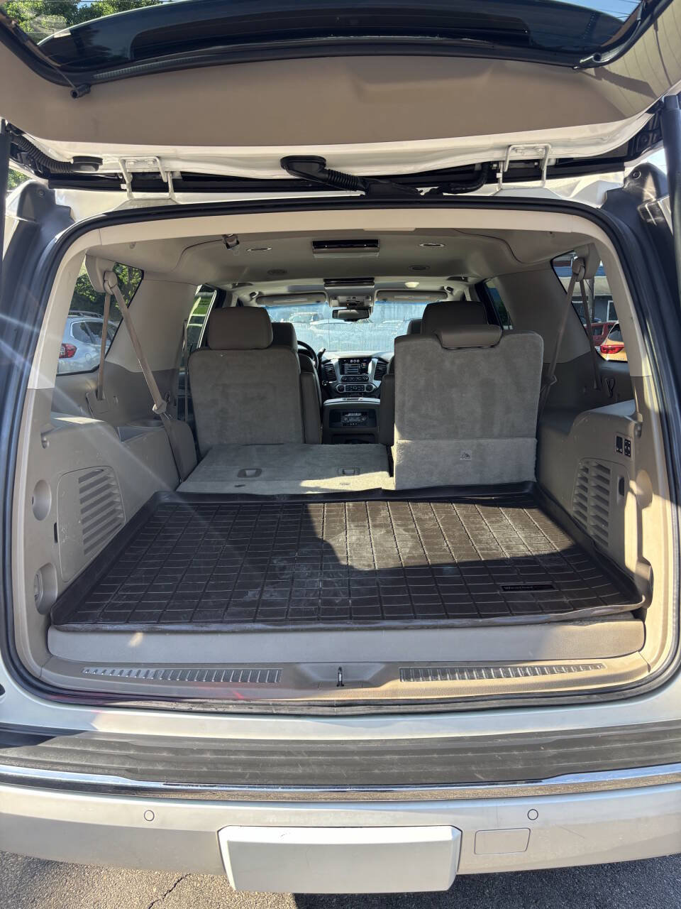 Used 2015 Chevrolet Suburban LTZ AWD/4WD image 10