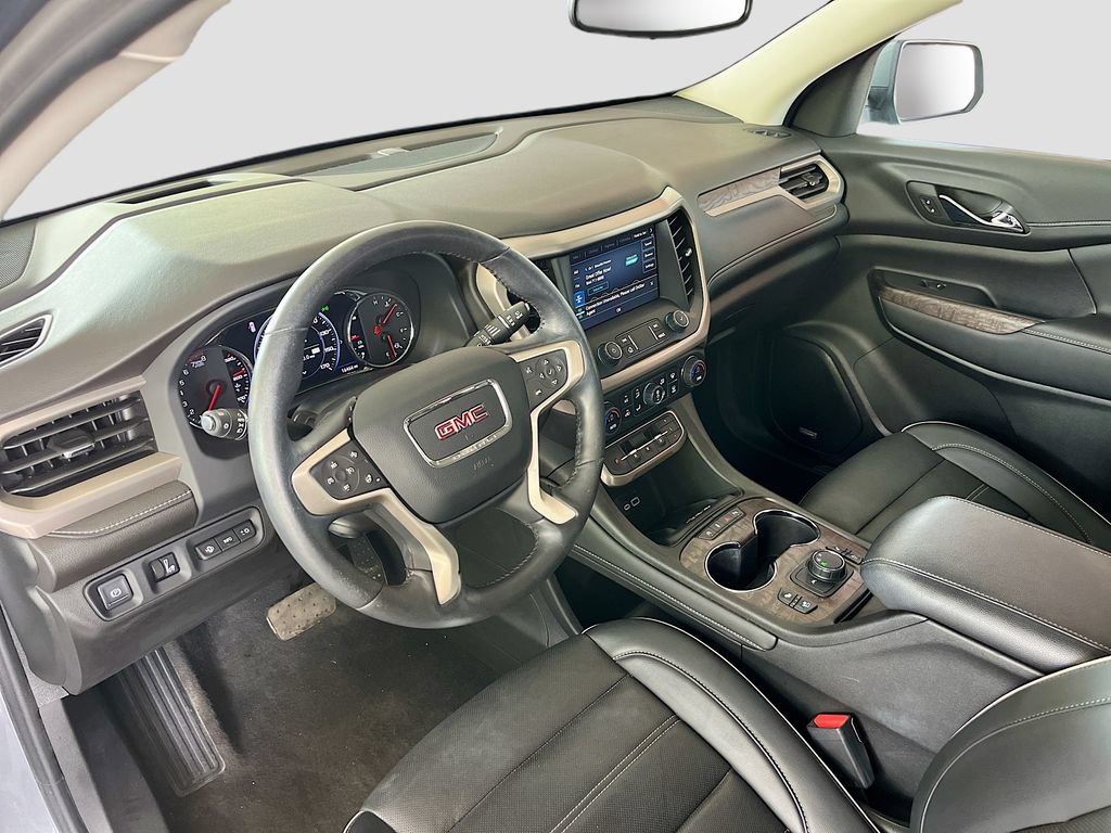 Used 2022 GMC Acadia Denali FWD image 9