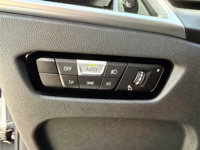 Used 2026 BMW M440i Coupe w/ Premium Package image 28