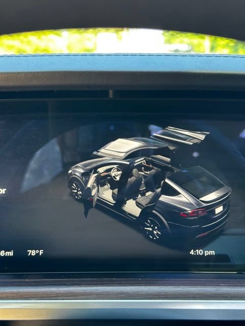 Used 2024 Tesla Model X AWD/4WD image 33