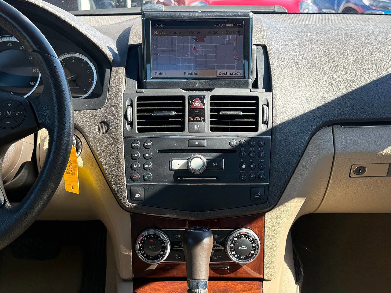 Used 2009 Mercedes-Benz C 300 4MATIC Sedan image 28