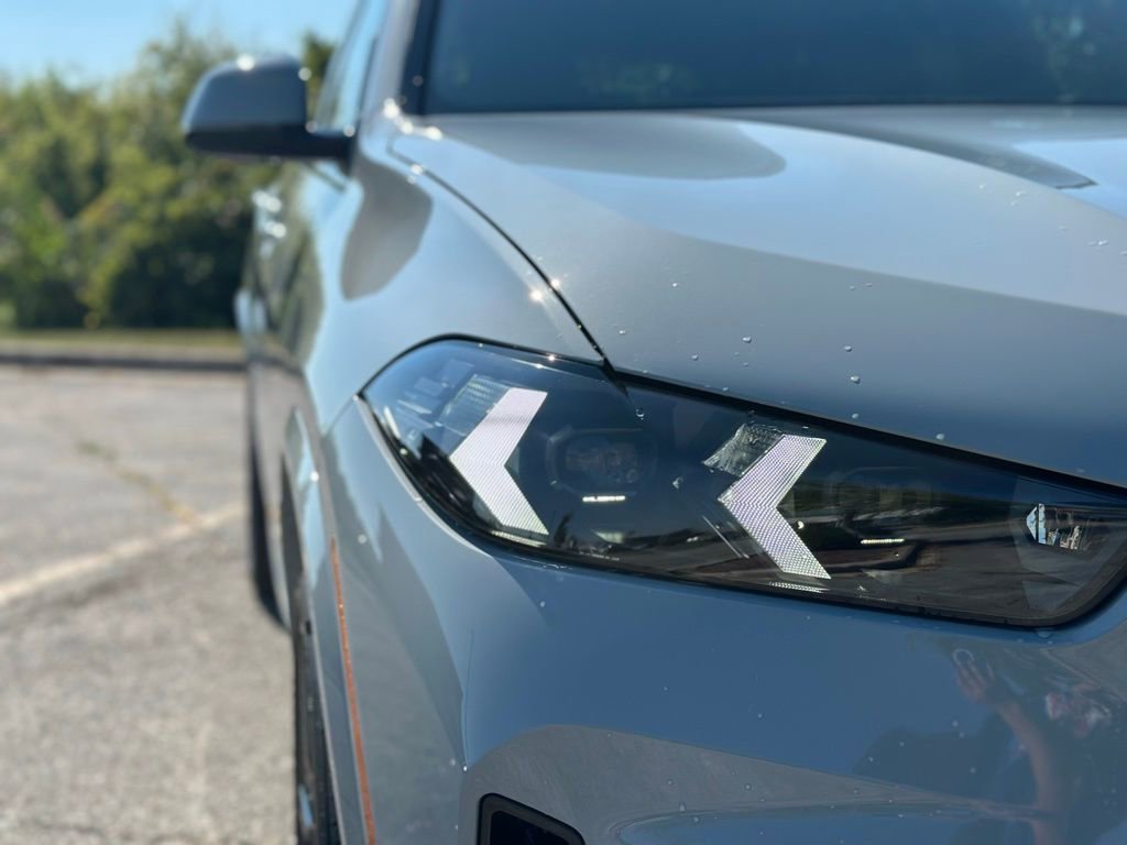 New 2026 BMW X5 xDrive40i w/ M Sport Package AWD/4WD image 10