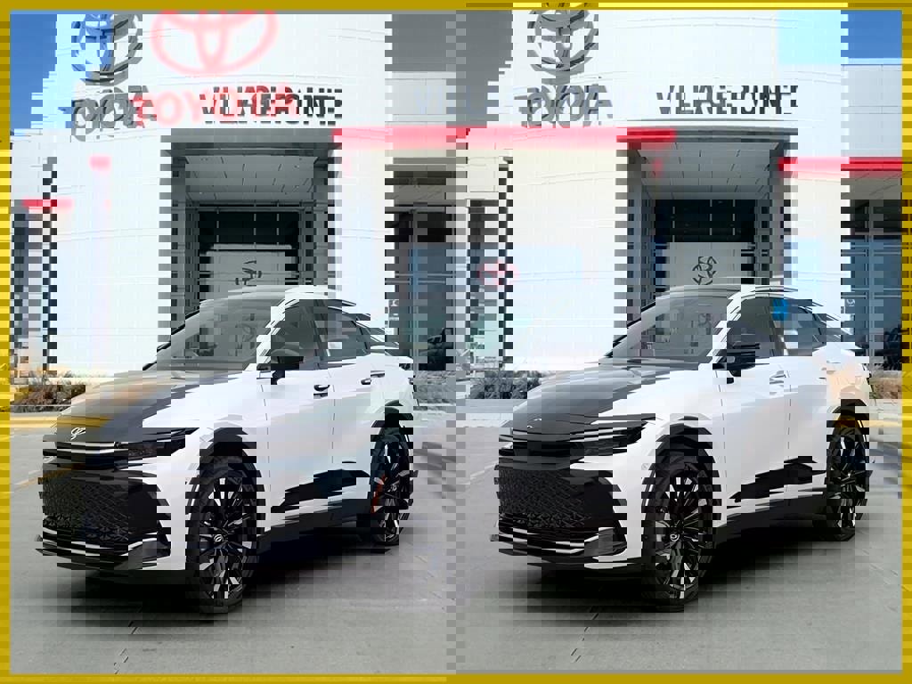 New 2025 Toyota Crown Platinum