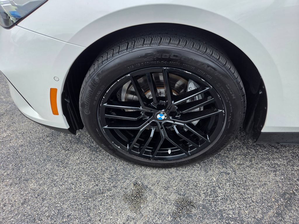 Used 2025 BMW 540i xDrive w/ Premium Package AWD/4WD image 7