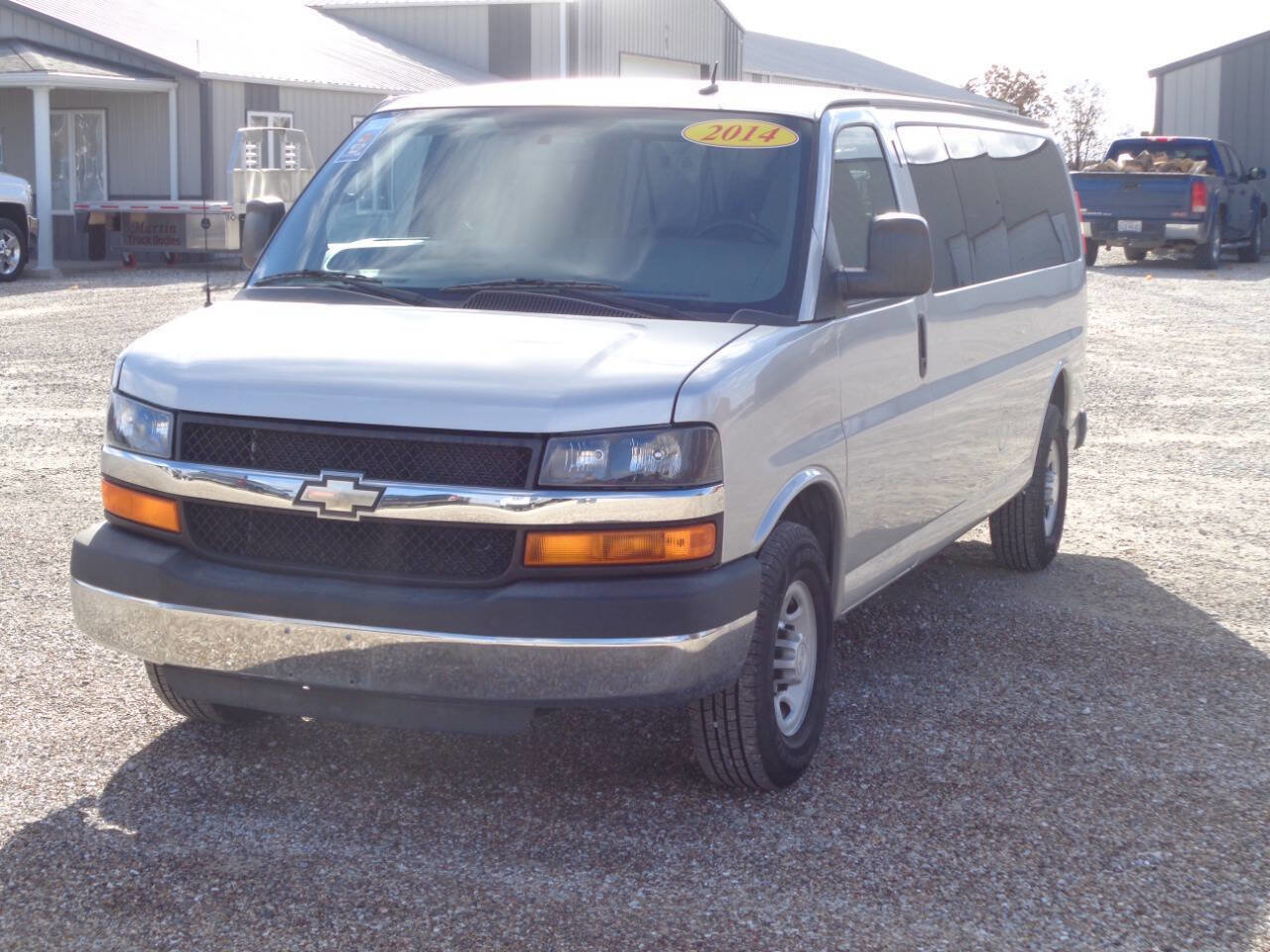 Used 2014 Chevrolet Express 3500 LT w/ LT Preferred Equipment Group image 3