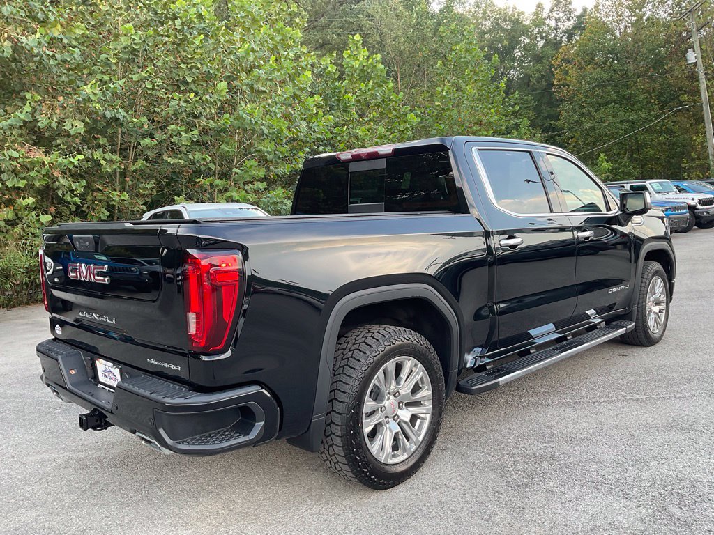 Used 2022 GMC Sierra 1500 Denali AWD/4WD image 6