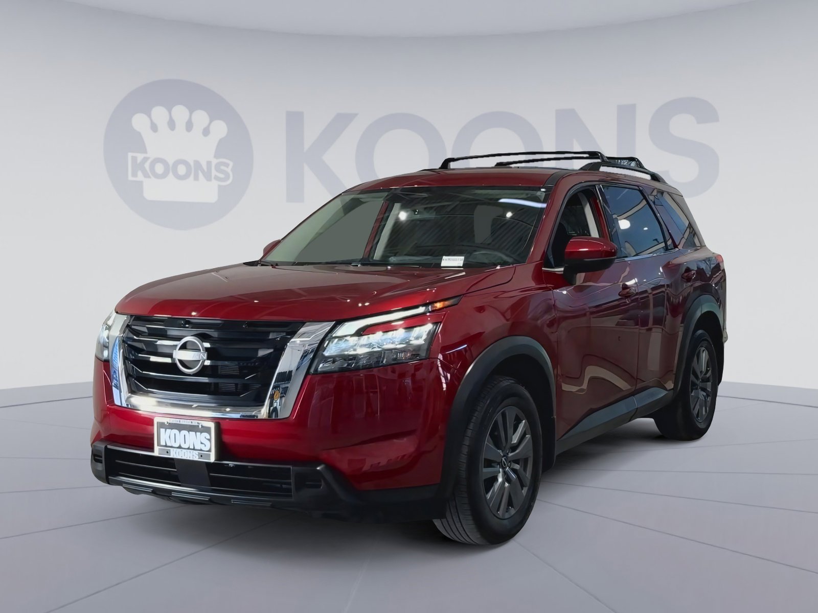 Used 2023 Nissan Pathfinder SV image 5