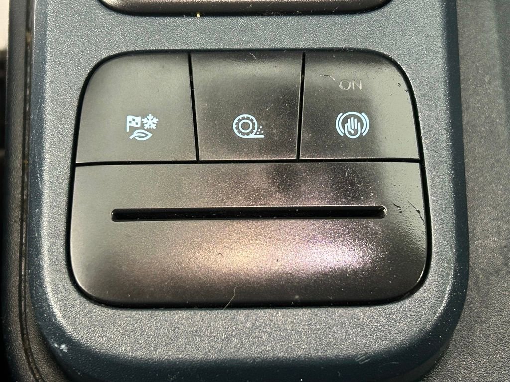 Used 2022 Ford Maverick Lariat image 20