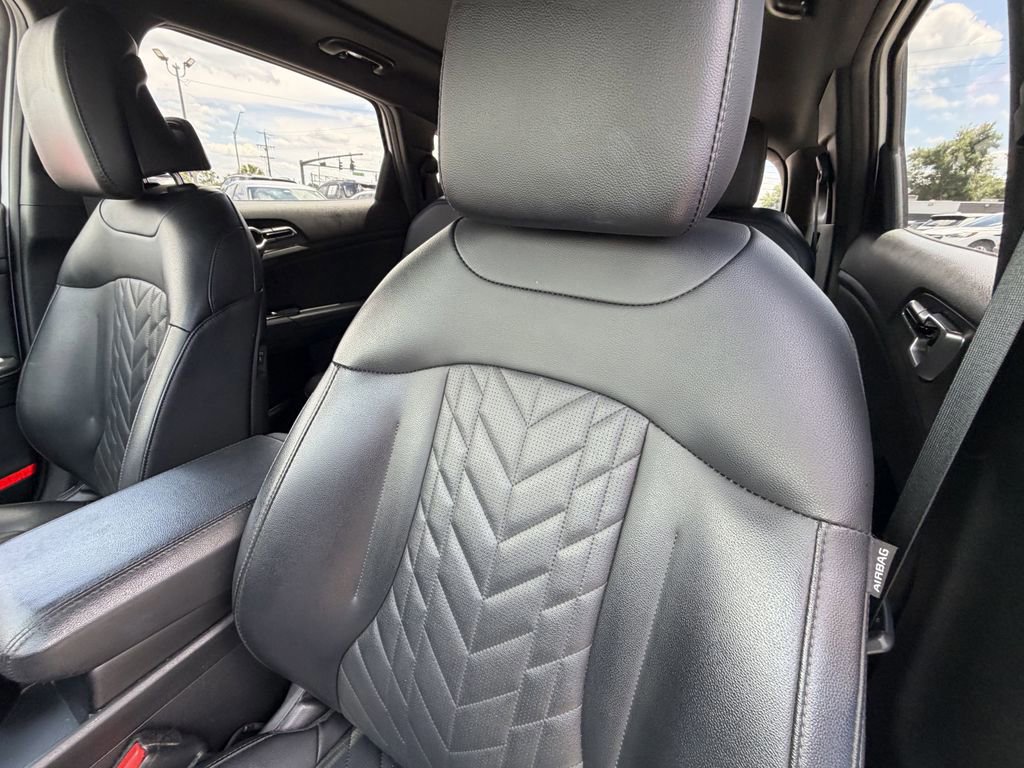 Certified 2023 Kia Sportage X-Line w/ X-Line Premium Package AWD/4WD image 23
