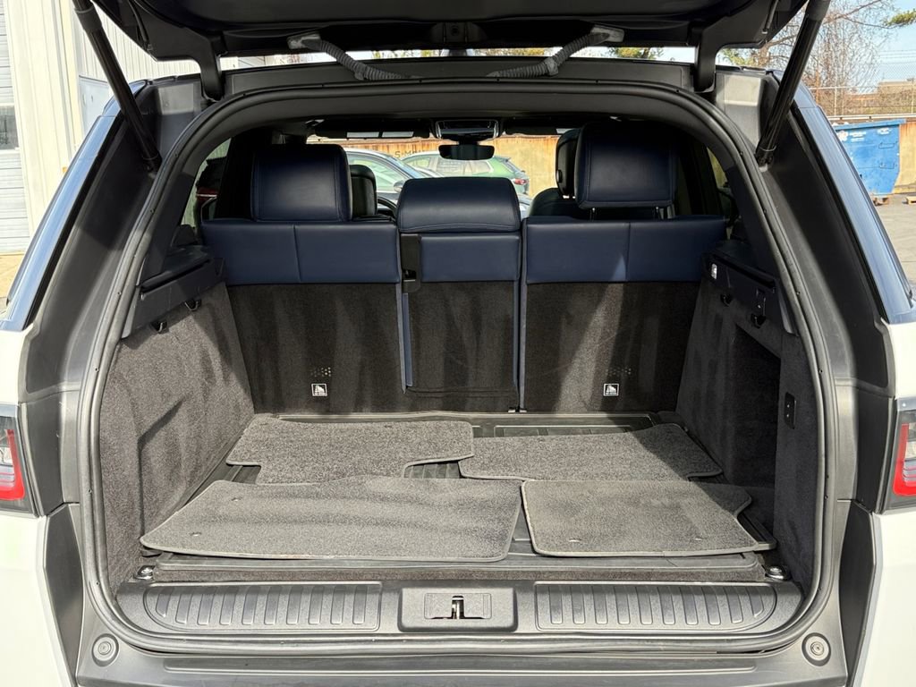 Used 2019 Land Rover Range Rover Sport HST image 25