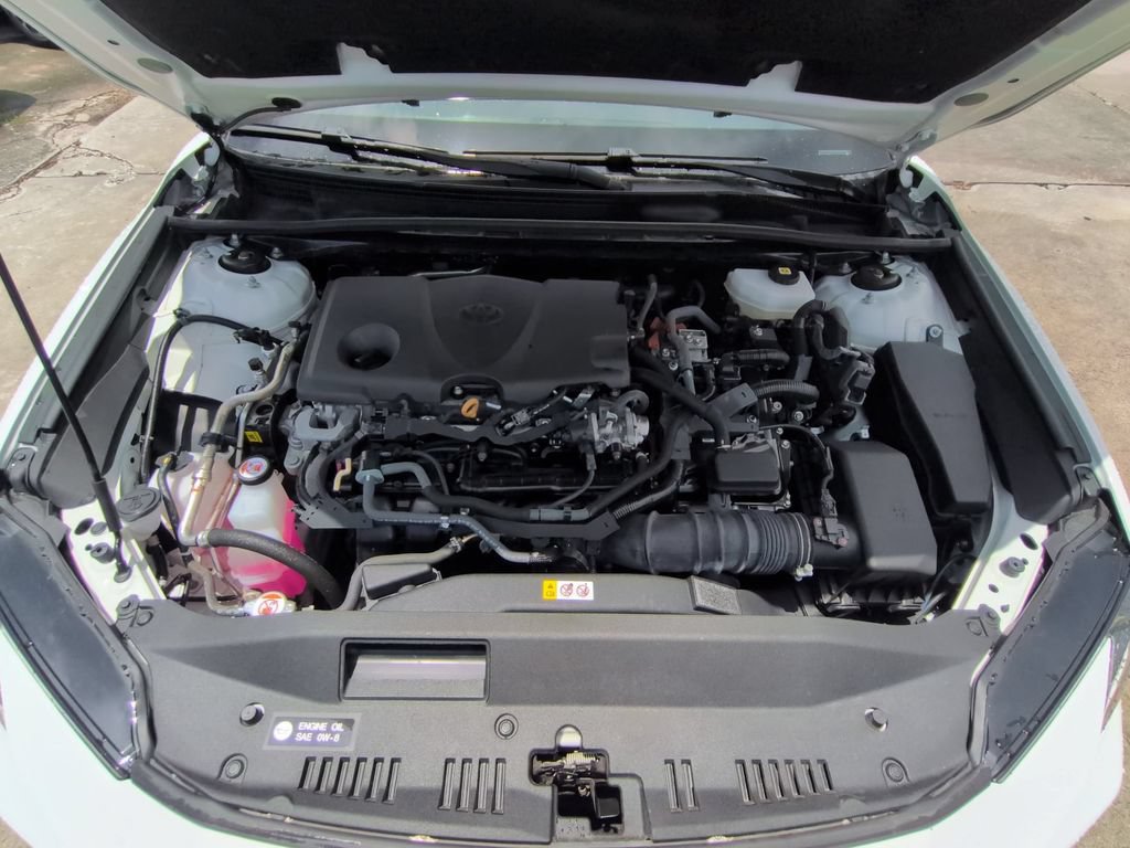 Used 2025 Toyota Camry LE FWD image 34