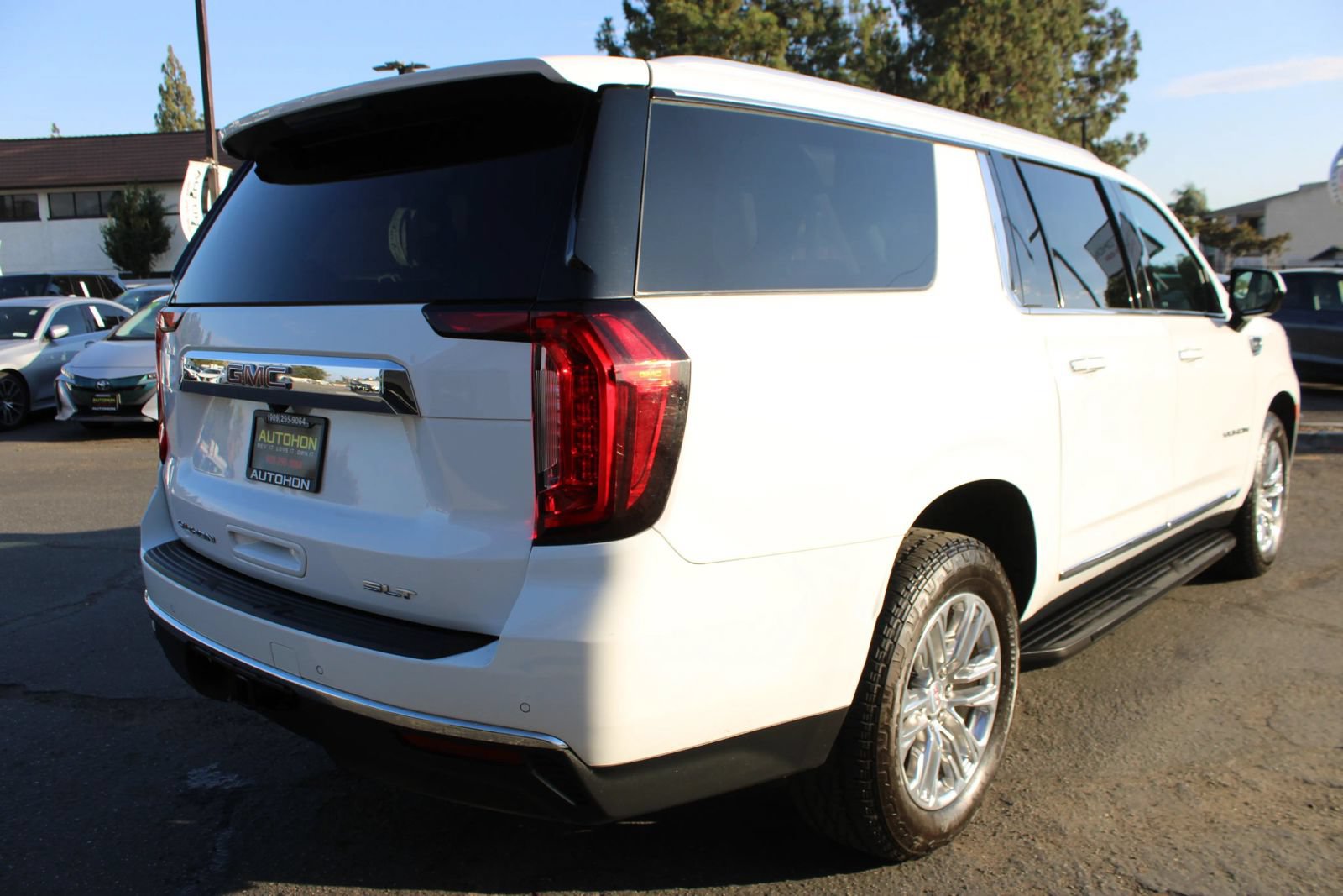 Used 2021 GMC Yukon XL SLT AWD/4WD image 39