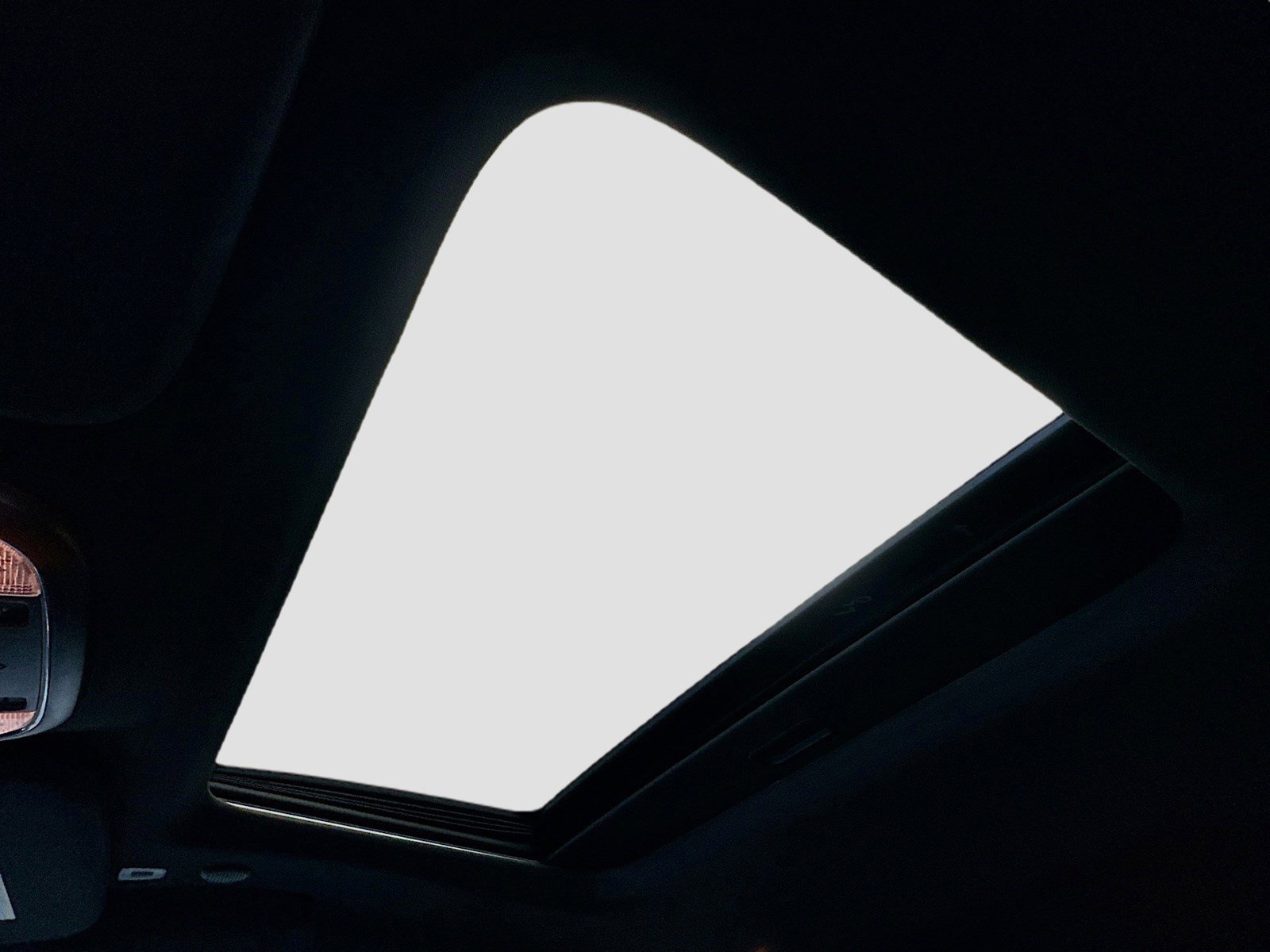 Used 2018 Jeep Grand Cherokee Altitude image 17