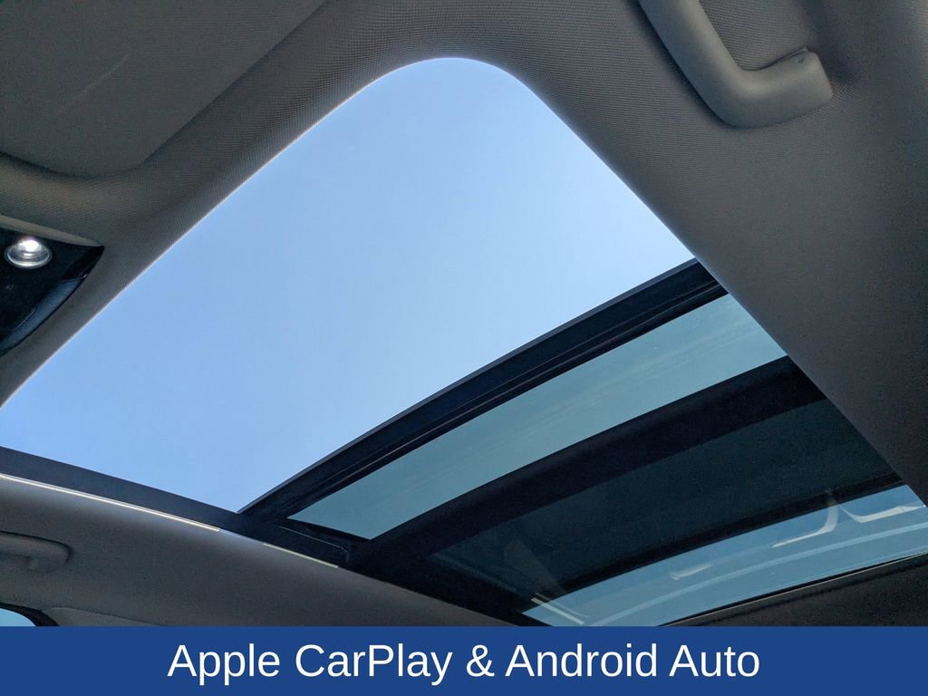 Used 2023 Kia Sorento SX image 18