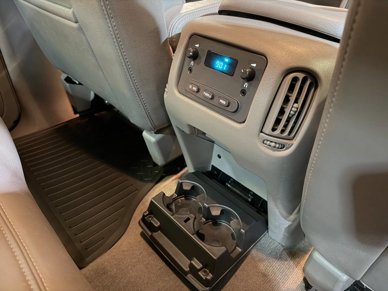 Used 2003 Chevrolet Silverado 3500 LT w/ Skid Plate Package image 41