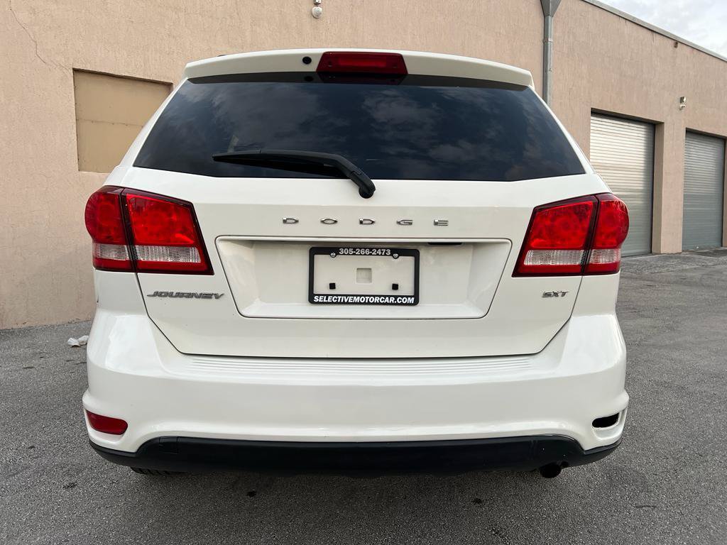 Used 2016 Dodge Journey SXT w/ Premium Group FWD image 11