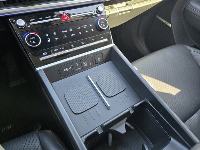 Used 2024 Hyundai Santa Fe Limited image 15