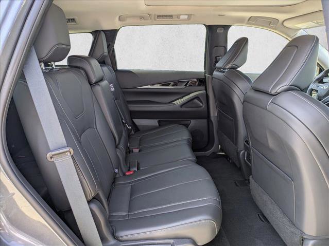 Certified 2025 INFINITI QX60 Pure image 21