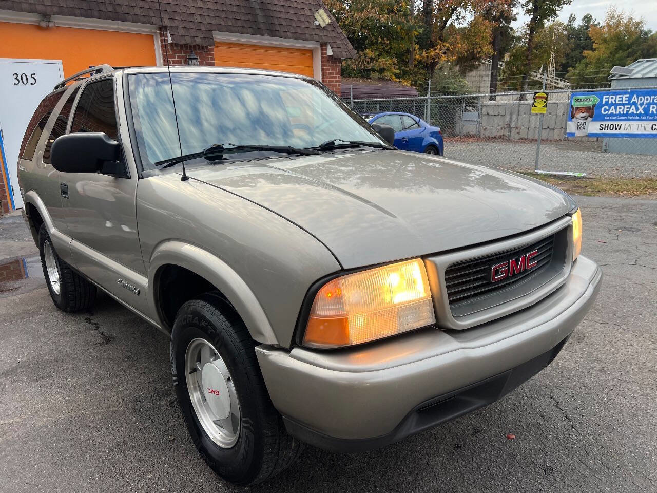 Used 2000 GMC Jimmy SLS w/ Pwr Convenience Pkg image 21