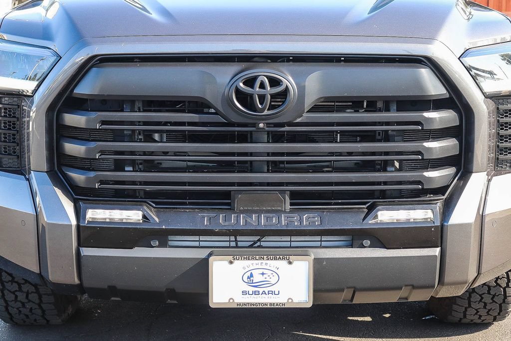 Used 2024 Toyota Tundra Limited AWD/4WD image 10