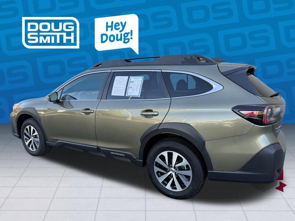 Certified 2025 Subaru Outback Premium image 2