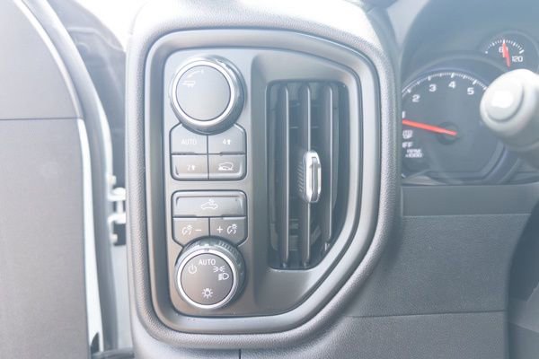 Used 2023 Chevrolet Silverado 1500 W/T w/ WT Value Package image 30