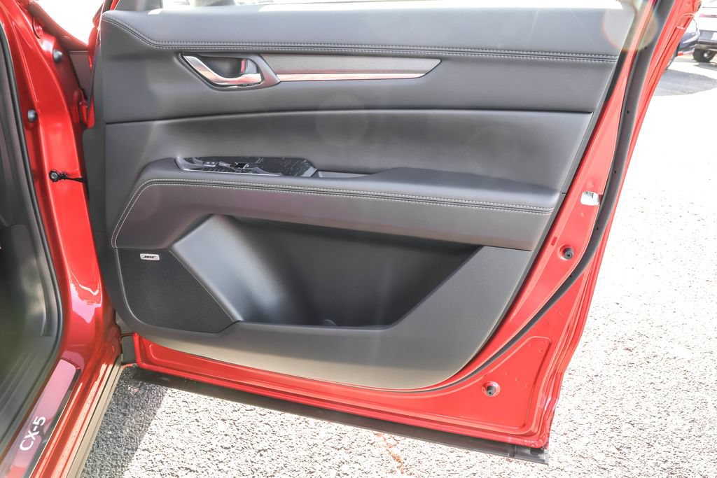 Used 2025 MAZDA CX-5 Signature AWD/4WD image 39