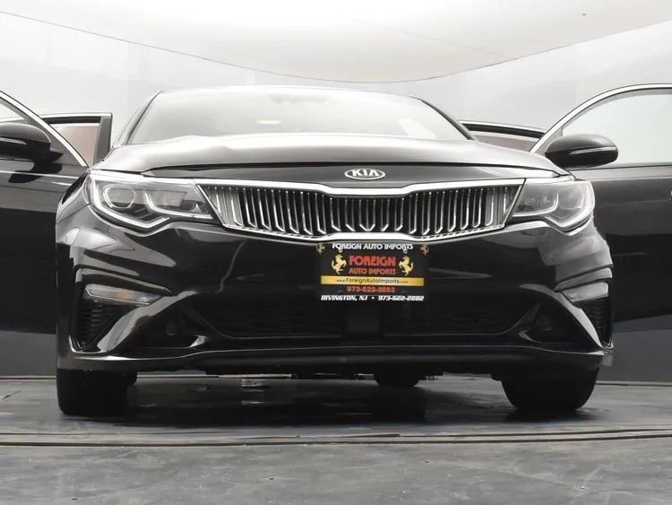 Used 2019 Kia Optima EX image 11