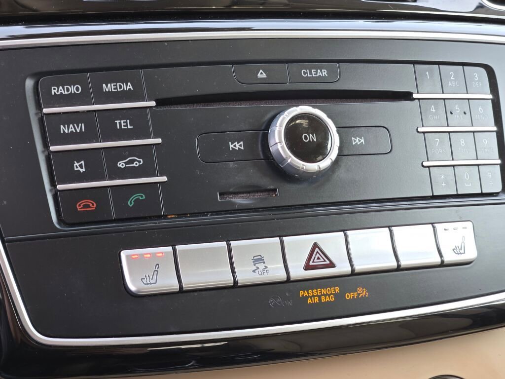 Used 2018 Mercedes-Benz GLE 350 4MATIC image 43