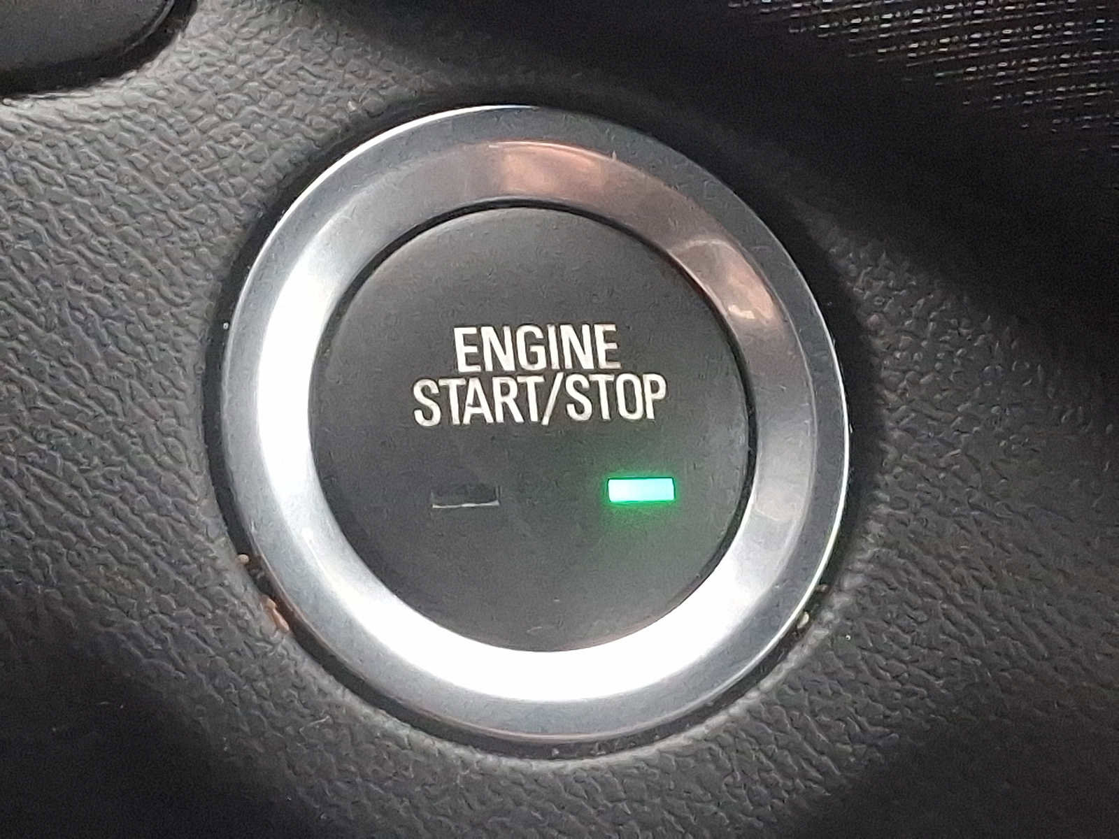 Used 2023 Chevrolet Equinox RS image 23