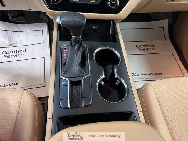 Used 2020 Kia Sedona LX image 46