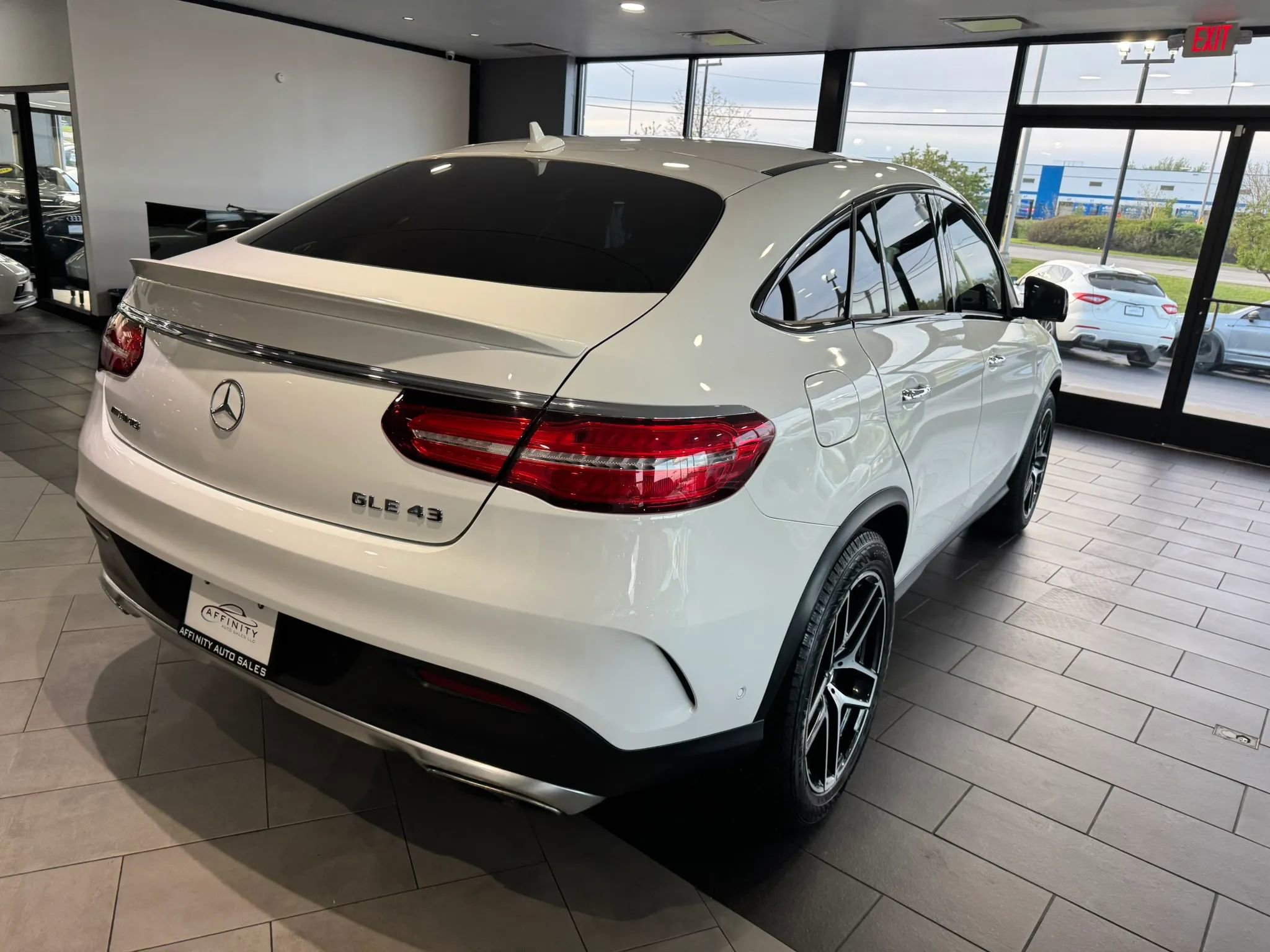 Used 2018 Mercedes-Benz GLE 43 AMG 4MATIC Coupe image 5