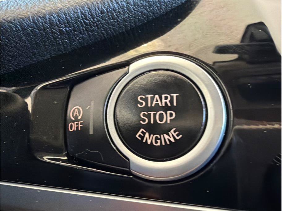 Used 2016 BMW X3 xDrive28i AWD/4WD image 19
