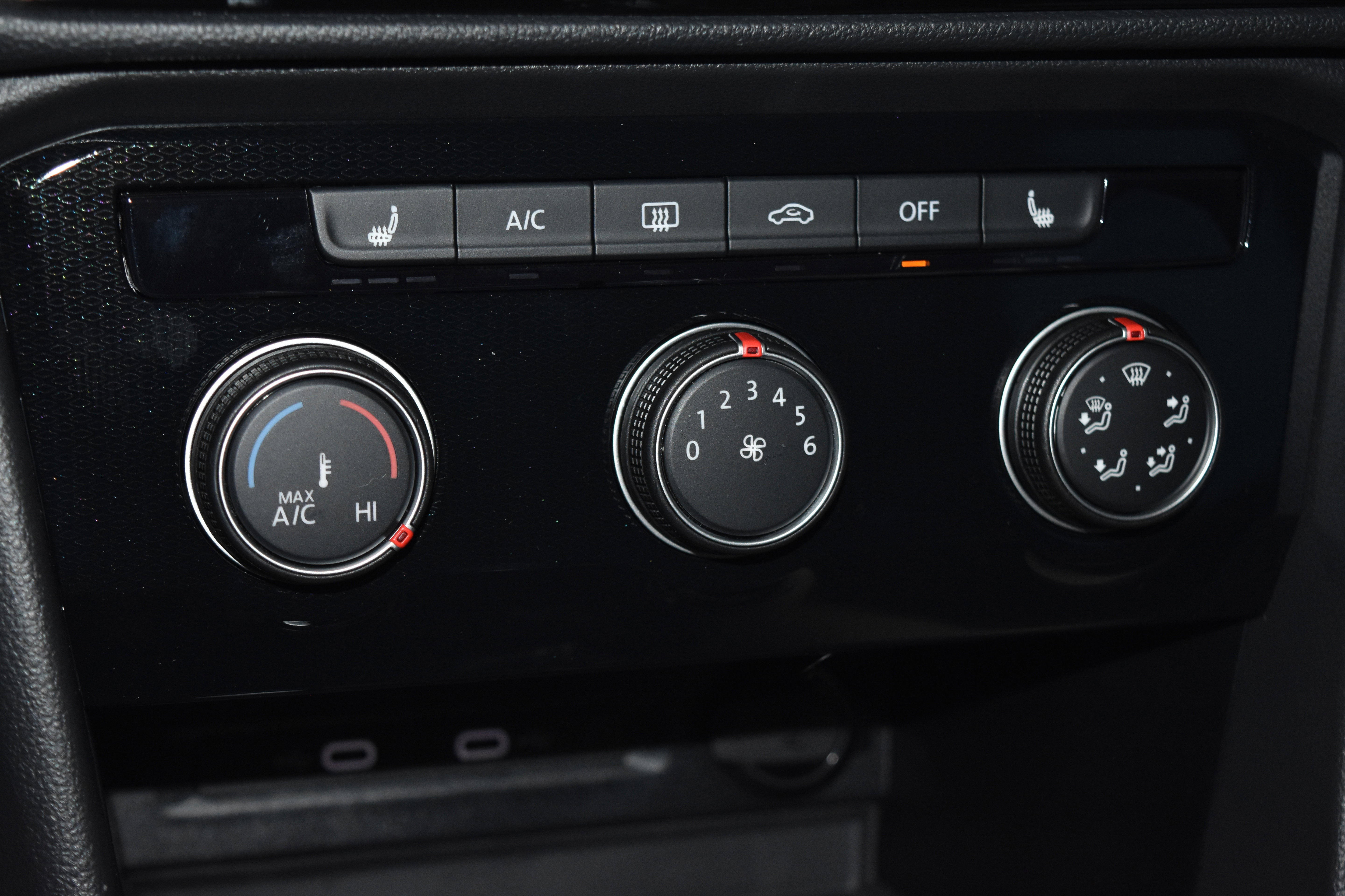 New 2026 Volkswagen Taos S AWD/4WD image 10