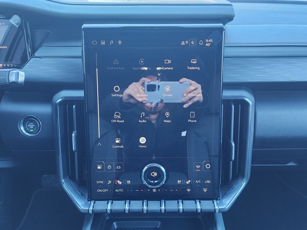 New 2026 GMC Acadia AT4 w/ Luxury Package image 30