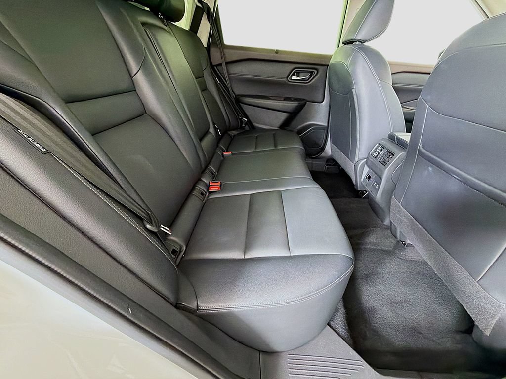 Used 2023 Nissan Rogue SL w/ SL Premium Package AWD/4WD image 27